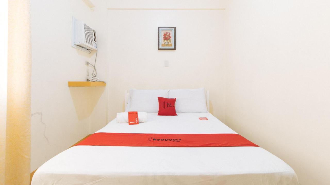 Reddoorz @ Golden Skye Hotel Guagua Zewnętrze zdjęcie