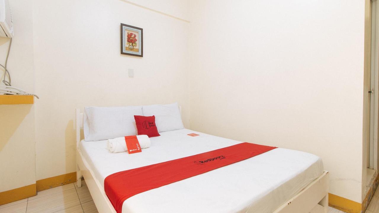 Reddoorz @ Golden Skye Hotel Guagua Zewnętrze zdjęcie
