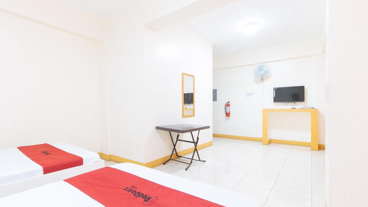 Reddoorz @ Golden Skye Hotel Guagua Zewnętrze zdjęcie