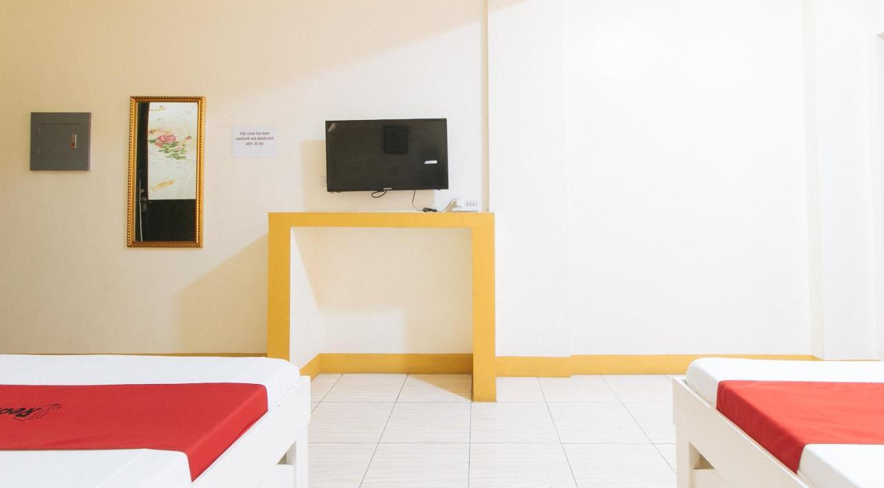 Reddoorz @ Golden Skye Hotel Guagua Zewnętrze zdjęcie